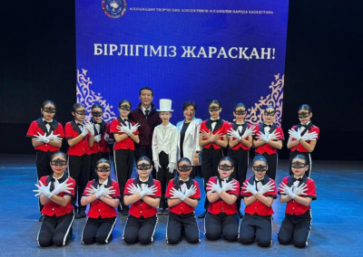Танцоры детской студии «Жас сарбаз» успешно выступили на конкурсе «Бірлігіміз жарасқан»