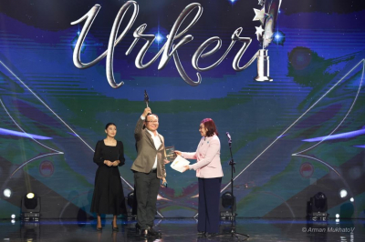 Казахстан отметил лучших журналистов года на премии «Үркер – 2025»