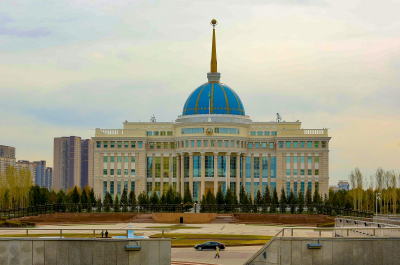Токаев поблагодарил главу Антикора за работу