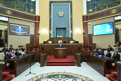 Лауреатов премии &quot;Парламент сөзі&quot; наградили в Мажилисе
