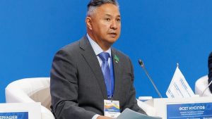 Экс-депутат Азат Перуашевқа жасалған кибершабуыл: ІІМ қылмыстық іс қозғады