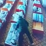 Ақтөбе облысында балабақшада баланың бетін тырнап тастаған: қызметкер күдікке ілінді