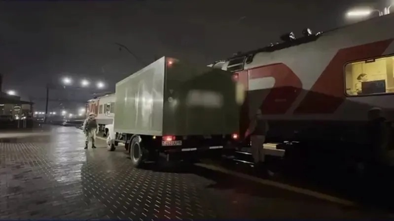 Алматыдағы есірткі зертханасында екі адам көз жұмған: қылмыстық топтың басшысы Ресейден экстрадицияланды