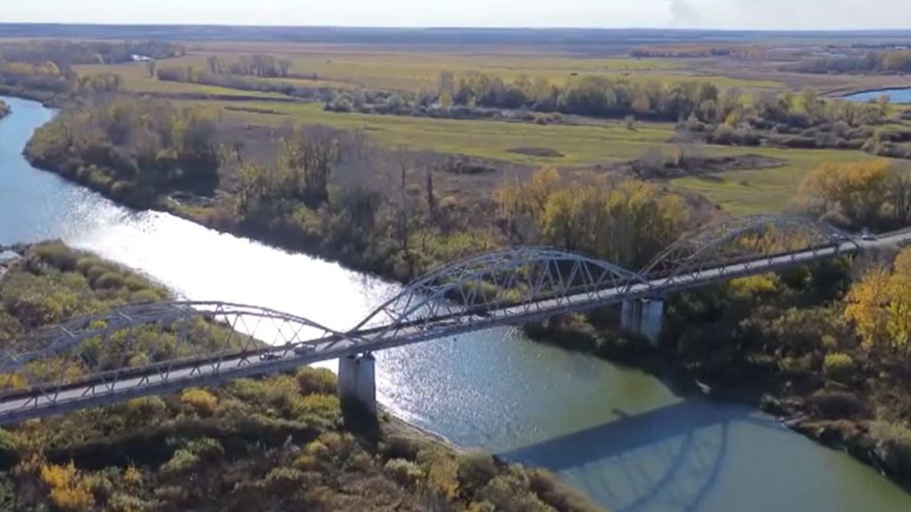 СҚО-да Есіл өзені арқылы өтетін көпір апатты жағдайда тұр